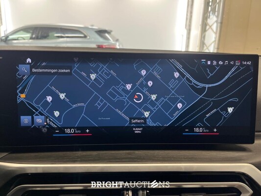 BMW 330e Touring 292pk 2023 3-serie (Origineel-NL), S-021-ND