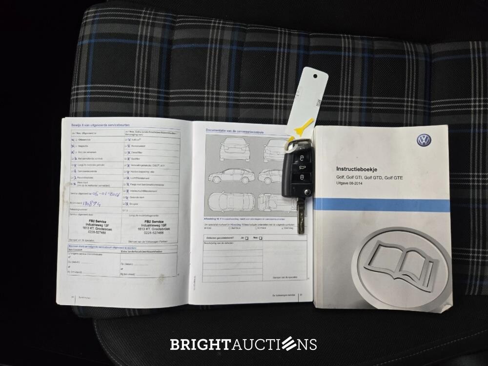 Volkswagen Golf GTE 1.4 TSI 150pk 2014 (Origineel-NL), 2-XVG-58