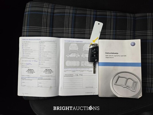 Volkswagen Golf GTE 1.4 TSI 150pk 2014 (Origineel-NL), 2-XVG-58