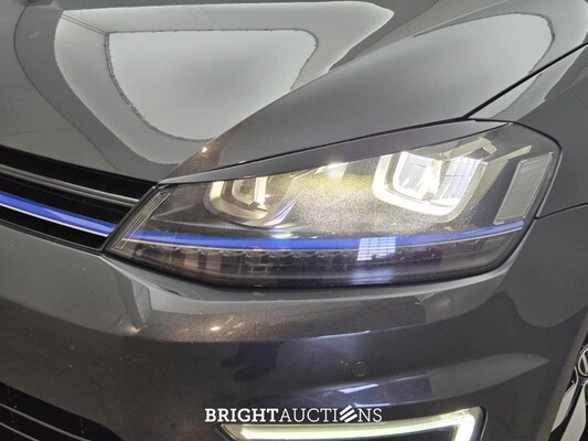 Volkswagen Golf GTE 1.4 TSI 150pk 2014 (Origineel-NL), 2-XVG-58