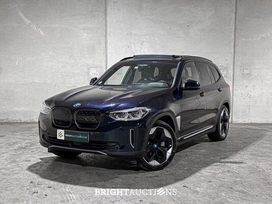 BMW iX3 High Executive 80 kWh 286pk 2021 G08 (Origineel-NL + 1e Eigenaar), N-444-RG