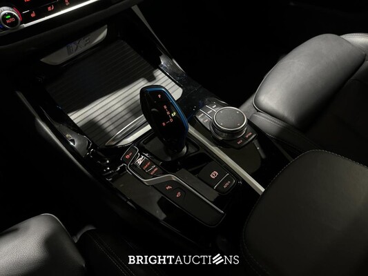 BMW iX3 High Executive 80 kWh 286pk 2021 G08 (Origineel-NL + 1e Eigenaar), N-444-RG