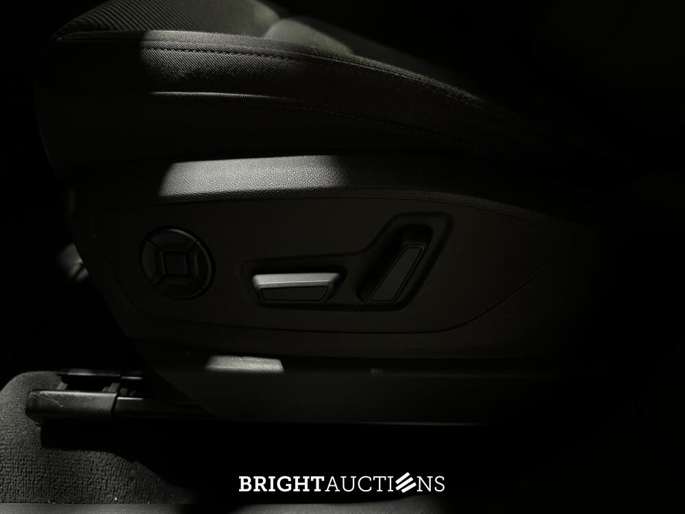 Audi e-tron Sportback 55 quattro Business edition 95 kWh 408pk 2020 (Origineel-NL+1e eigenaar), K-601-GZ