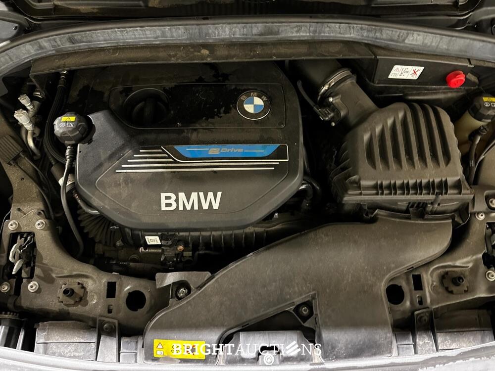 BMW 225xe Active Tourer iPerformance High Executive 2-serie 136pk 2019, P-518-JD