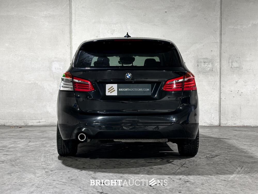 BMW 225xe Active Tourer iPerformance High Executive 2-serie 136pk 2019, P-518-JD