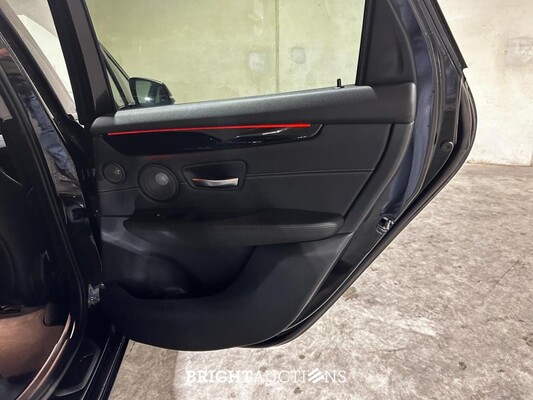 BMW 225xe Active Tourer iPerformance High Executive 2-serie 136pk 2019, P-518-JD