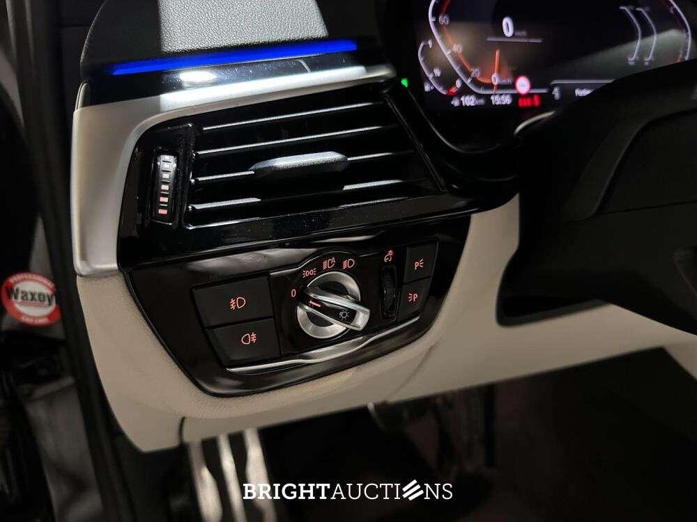 BMW 530i High Executive Edition 252pk 2020 (Origineel-NL) 5-serie G31, H-256-RV