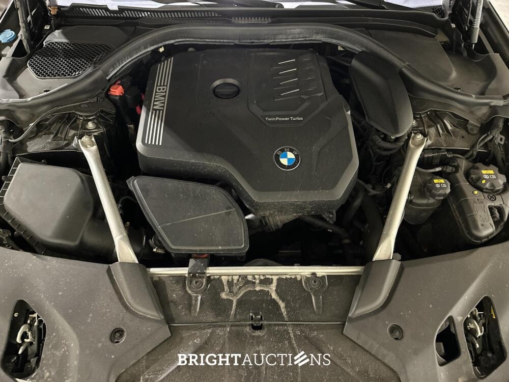 BMW 530i High Executive Edition 252pk 2020 (Origineel-NL) 5-serie G31, H-256-RV