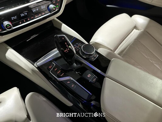 BMW 530i High Executive Edition 252pk 2020 (Origineel-NL) 5-serie G31, H-256-RV