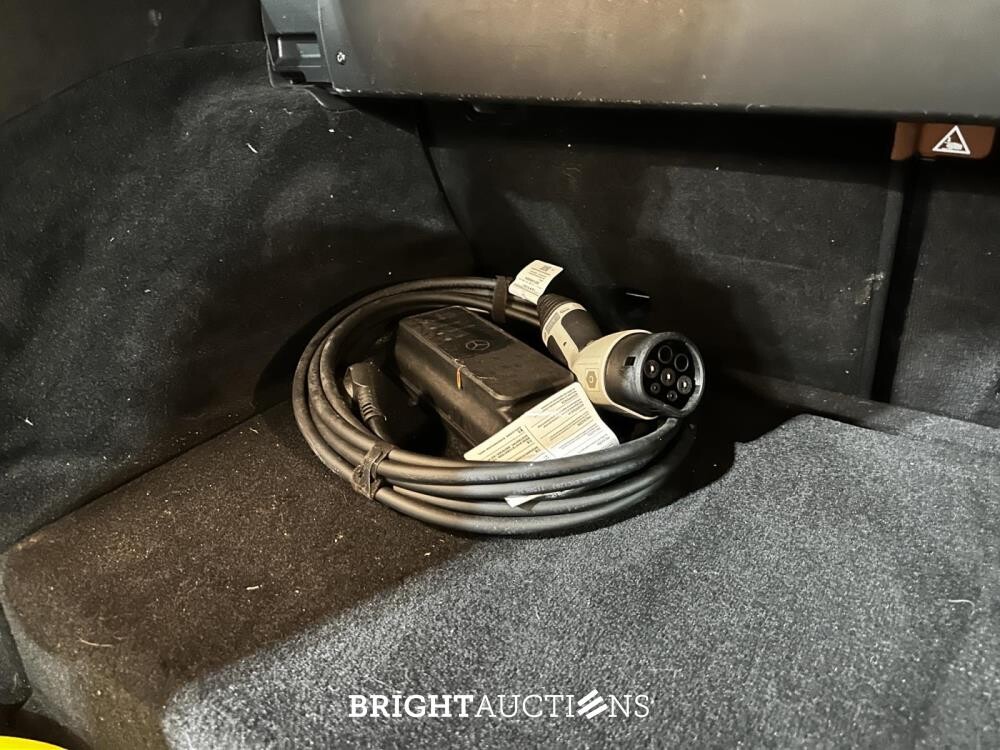 Mercedes-Benz E300 e Business Solution AMG 320pk 2022 (Origineel-NL & 1 Eigenaar) Plug-In Hybrid E-klasse Estate 9G-TRONIC, N-863-TR