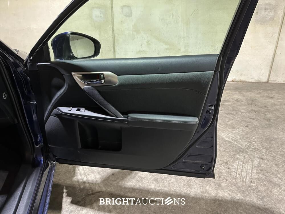 Lexus CT 200h Business Line Pro 122pk 2020 (Origineel-NL+1e eigenaar), J-281-PS