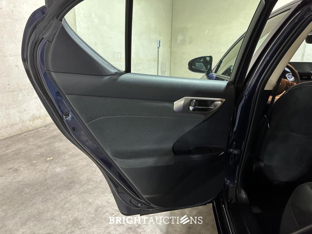 Lexus CT 200h Business Line Pro 122pk 2020 (Origineel-NL+1e eigenaar), J-281-PS