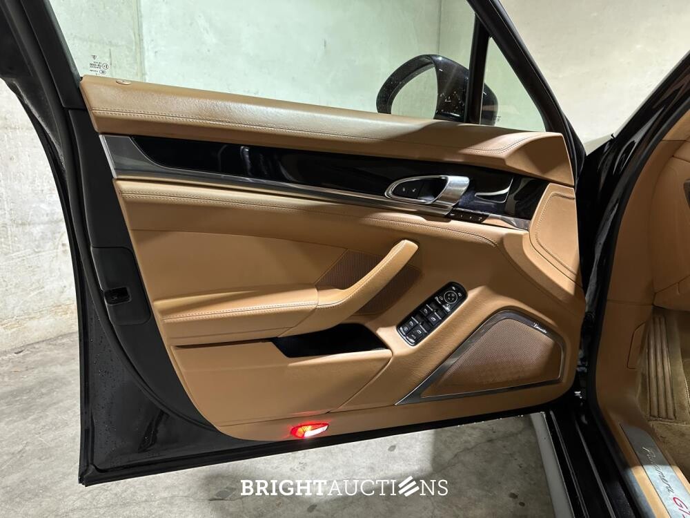 Porsche Panamera GTS 4.8 V8 Sport-Chrono 430pk 2012, 9-TLZ-26