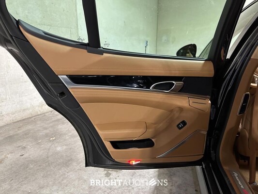 Porsche Panamera GTS 4.8 V8 Sport-Chrono 430pk 2012, 9-TLZ-26