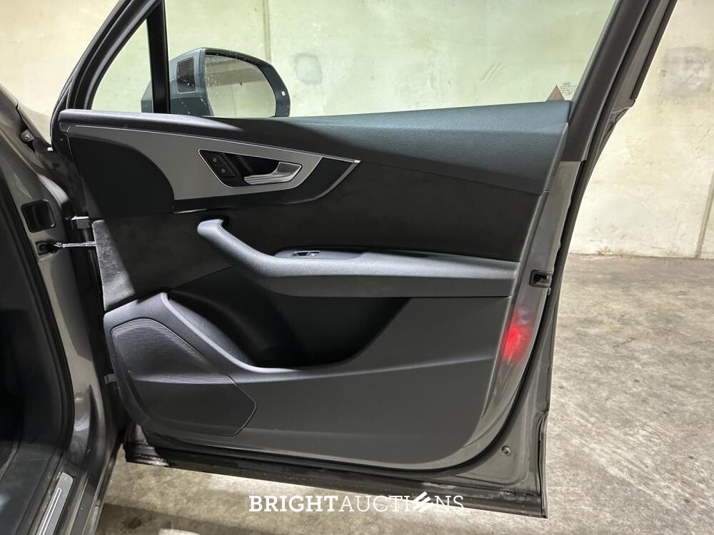 Audi Q7 3.0 TDI V6 e-tron Quattro Sport S-Line 258pk 2016 (Origineel-NL & 1e Eigenaar) Plug-In Hybrid, NB-194-Z (BTW AUTO)