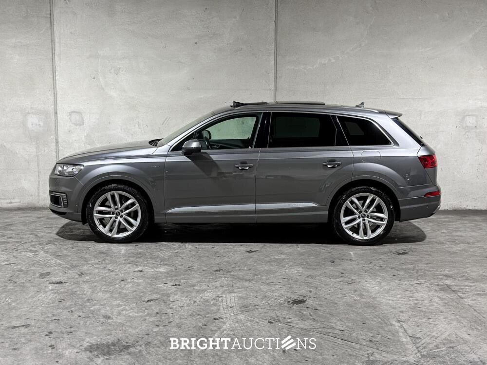 Audi Q7 3.0 TDI V6 e-tron Quattro Sport S-Line 258pk 2016 (Origineel-NL & 1e Eigenaar) Plug-In Hybrid, NB-194-Z (BTW AUTO)