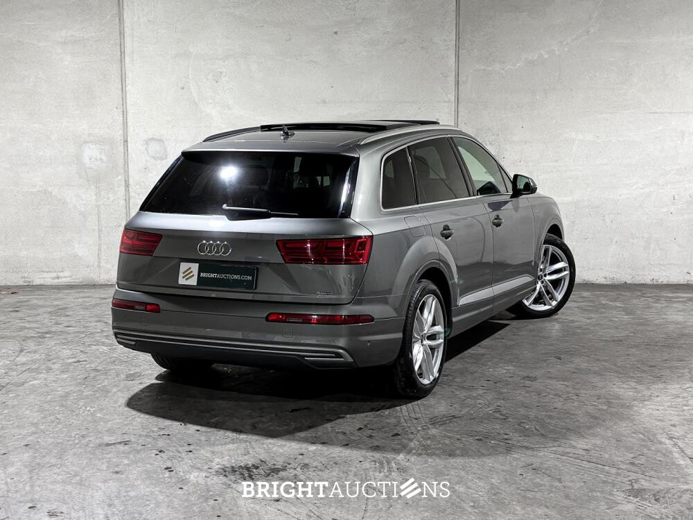 Audi Q7 3.0 TDI V6 e-tron Quattro Sport S-Line 258pk 2016 (Origineel-NL & 1e Eigenaar) Plug-In Hybrid, NB-194-Z (BTW AUTO)