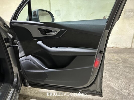 Audi Q7 3.0 TDI V6 e-tron Quattro Sport S-Line 258pk 2016 (Origineel-NL & 1e Eigenaar) Plug-In Hybrid, NB-194-Z (BTW AUTO)