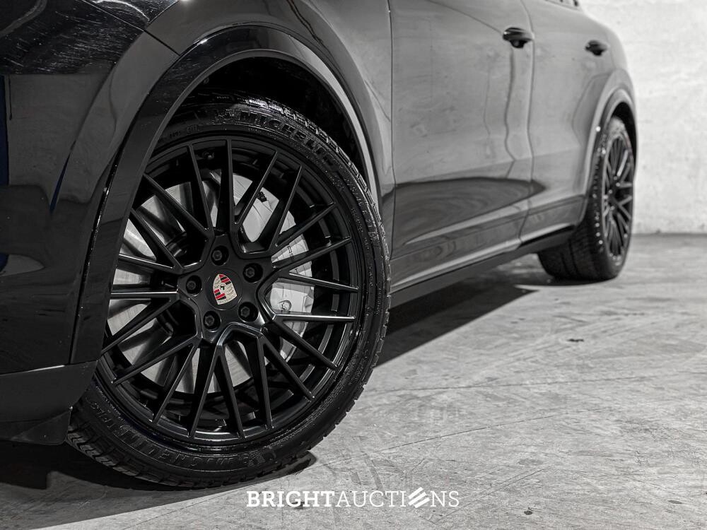 Porsche Cayenne Coupe Turbo 4.0 V8 549pk 2019, J-757-HF
