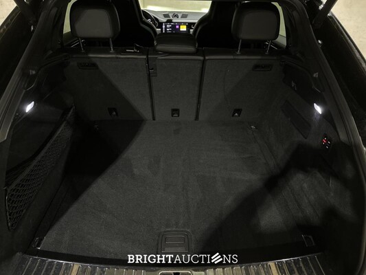 Porsche Cayenne Coupe Turbo 4.0 V8 549pk 2019, J-757-HF