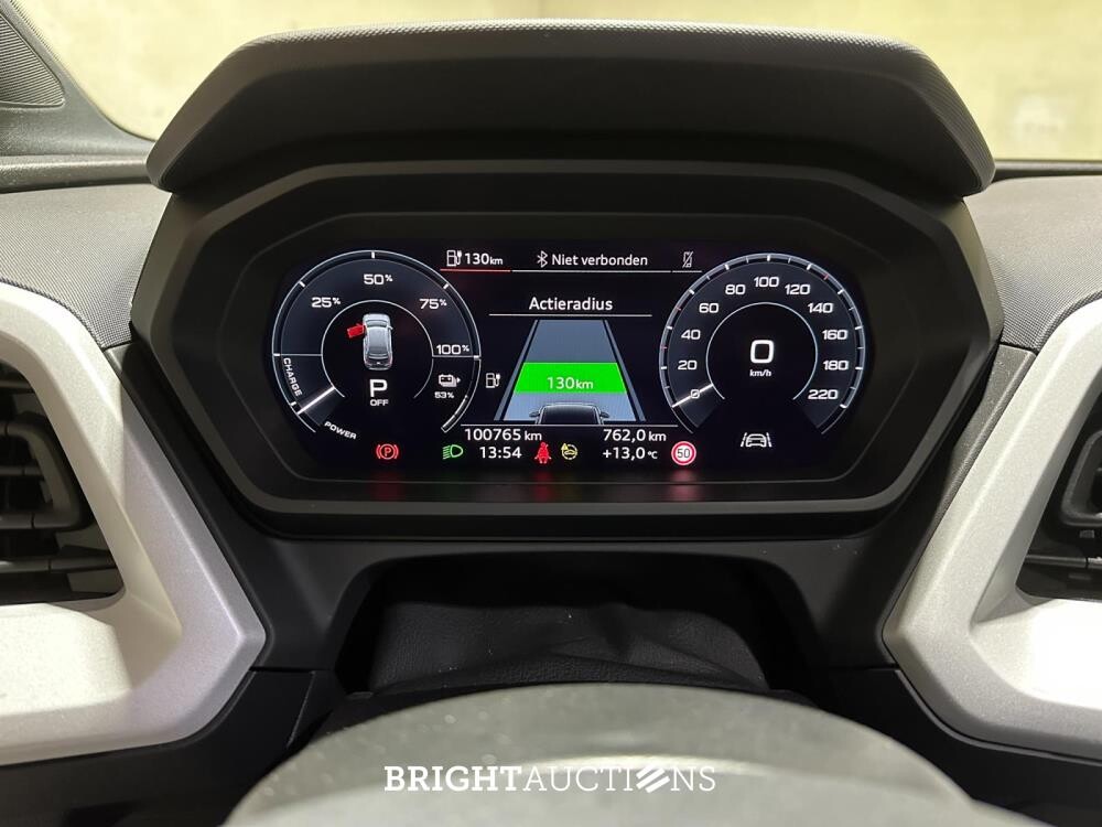 Audi Q4 e-tron 35 Edition 55 kWh 170pk 2022 (Origineel-NL), R-847-TD