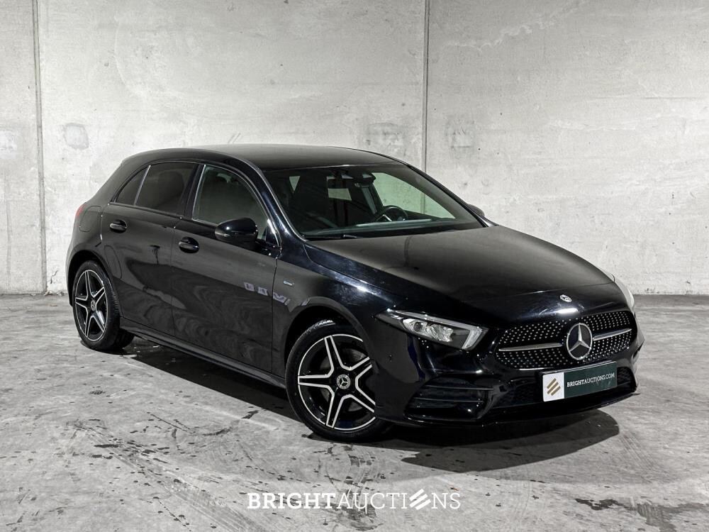 Mercedes-Benz A250 e Business Solution AMG Limited A-klasse 160pk 2021 (Origineel-NL), K-518-SP