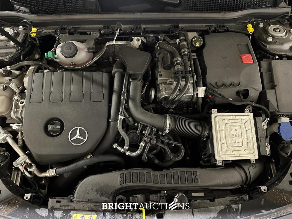 Mercedes-Benz A250 e Business Solution AMG Limited A-klasse 160pk 2021 (Origineel-NL), K-518-SP