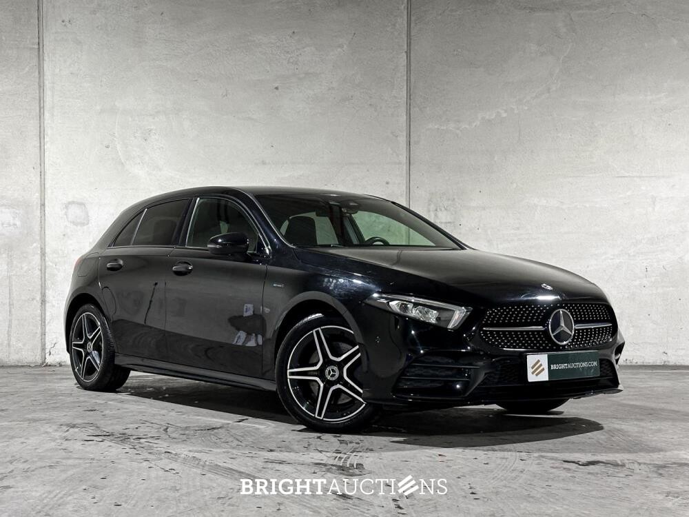 Mercedes-Benz A250 e Business Solution AMG Limited A-klasse 160pk 2021 (Origineel-NL), K-518-SP