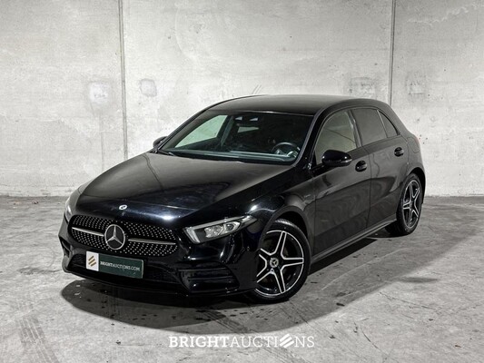 Mercedes-Benz A250 e Business Solution AMG Limited A-klasse 160pk 2021 (Origineel-NL), K-518-SP