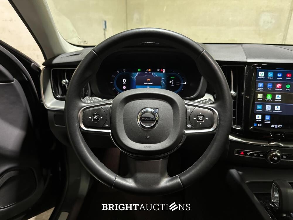 Volvo XC60 2.0 T6 Plug-in hybrid AWD Core Bright 253pk 2027 (Origineel-NL+1e eigenaar), S-190-RP