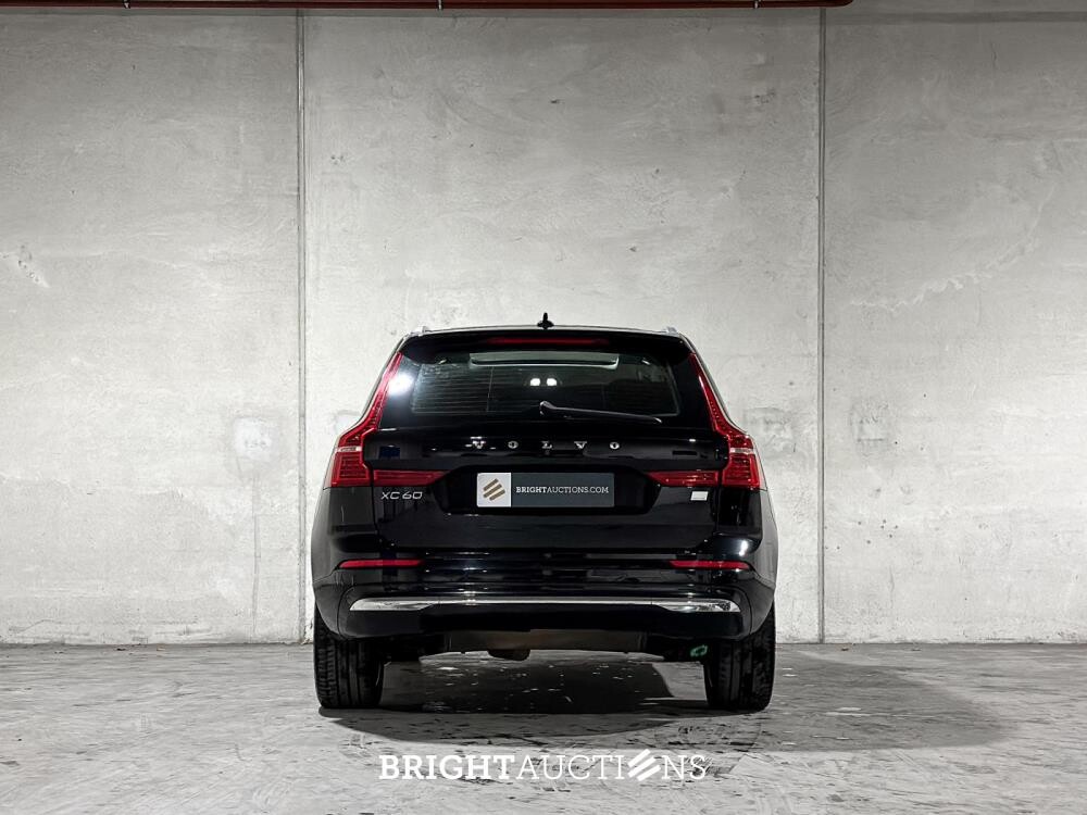 Volvo XC60 2.0 T6 Plug-in hybrid AWD Core Bright 253hp 2027 (Original-NL+1st owner), S-190-RP