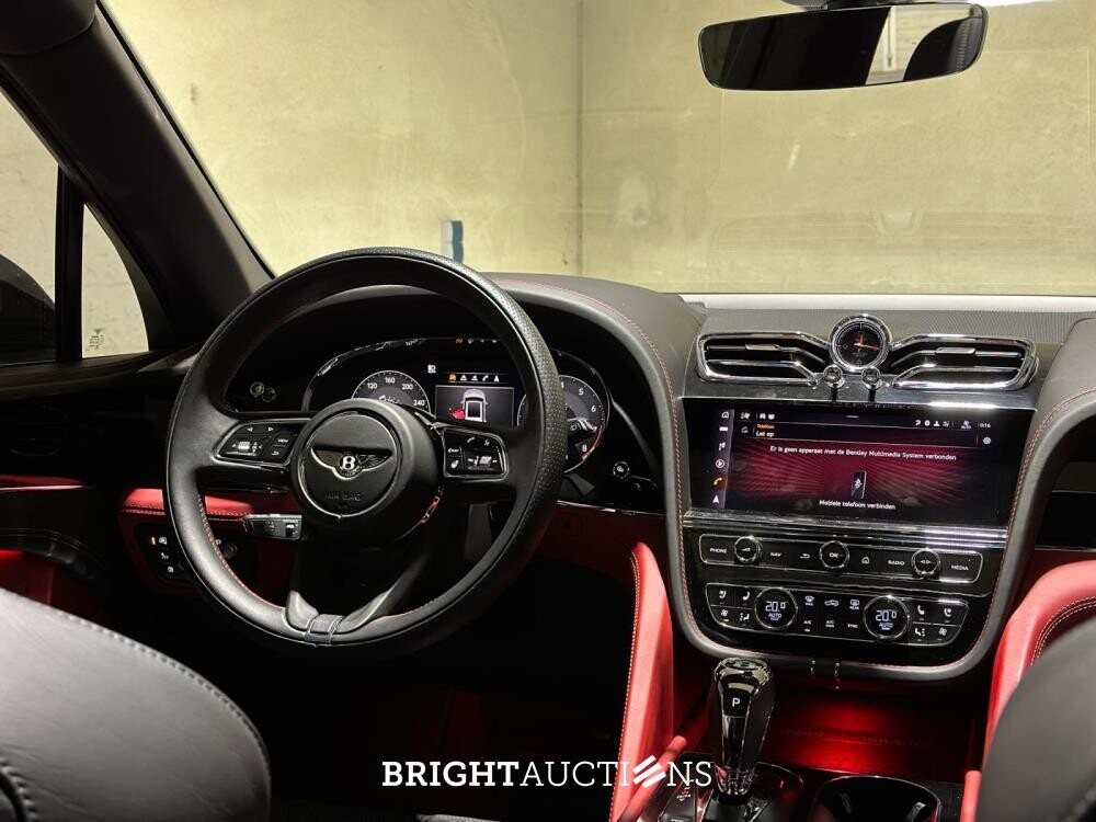 Bentley Bentayga 4.0 V8 S 549pk 2022 (Origineel-NL), P-719-VF