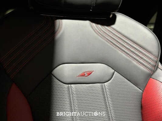 Bentley Bentayga 4.0 V8 S 549pk 2022 (Origineel-NL), P-719-VF