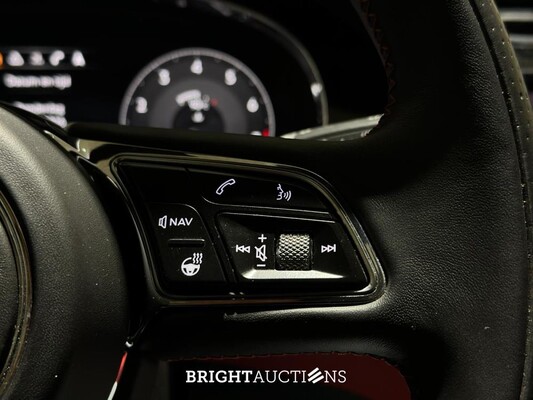 Bentley Bentayga 4.0 V8 S 549pk 2022 (Origineel-NL), P-719-VF