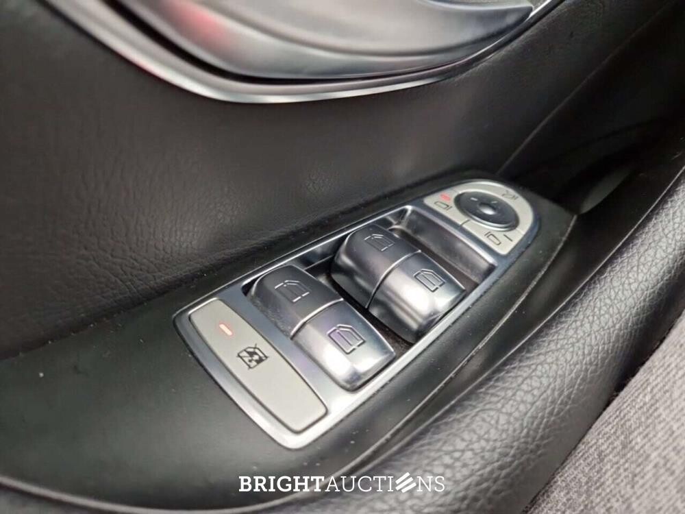 Mercedes-Benz CLS Amg-Line 194pk 2021 CLS-Klasse, 2BQT157