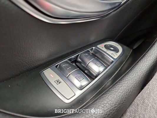 Mercedes-Benz CLS Amg-Line 194pk 2021 CLS-Klasse, 2BQT157