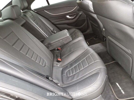 Mercedes-Benz CLS Amg-Line 194pk 2021 CLS-Klasse, 2BQT157