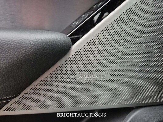 Land Rover Range Rover Velar P400e SE 443pk 2021 (Origineel-NL), K-415-ZT