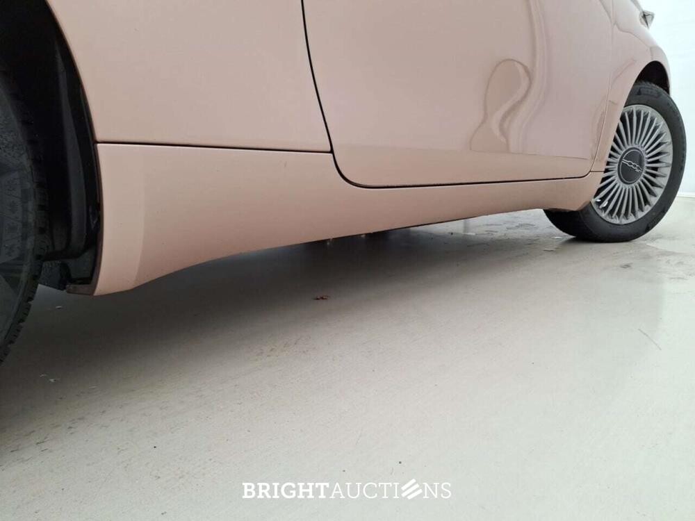 Fiat 500E Icon 42 kWh 118pk 2023