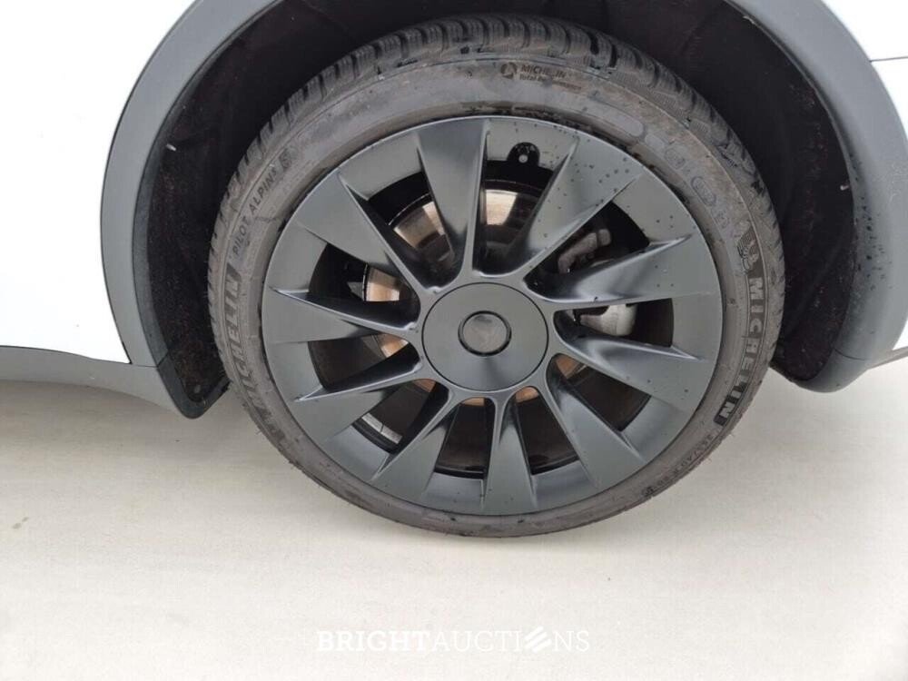 Tesla Model Y RWD 58 kWh 238pk 2023 (Origineel-NL), X-697-DL