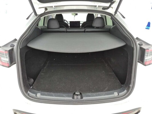 Tesla Model Y RWD 58 kWh 238pk 2023 (Origineel-NL), X-697-DL