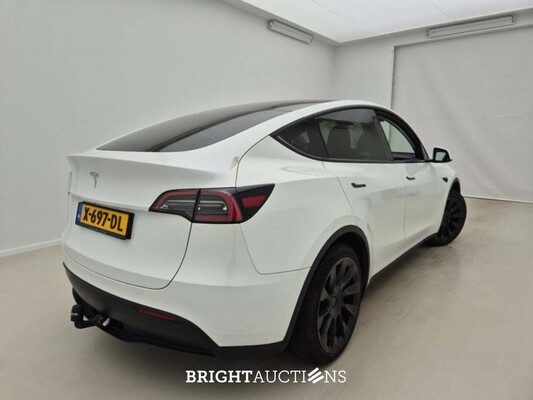Tesla Model Y RWD 58 kWh 238pk 2023 (Origineel-NL), X-697-DL