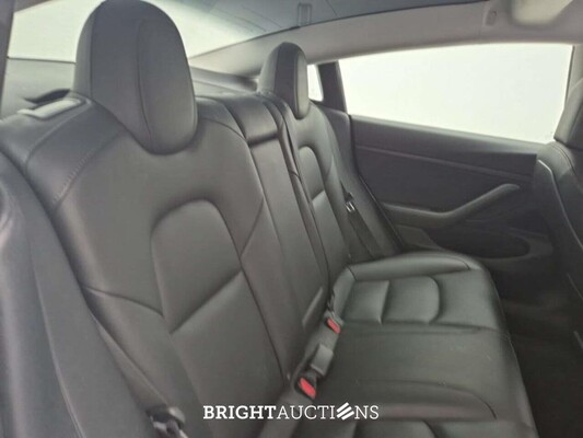 Tesla Model 3 Stnd.rwd PLUS 60 kWh 238pk 2020 (Origineel-NL), K-963-HR