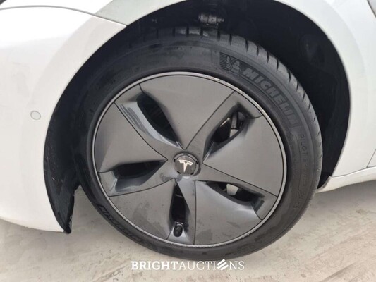 Tesla Model 3 Standard Range PLUS 60 kWh 238pk 2020 (Origineel-NL), K-963-HR