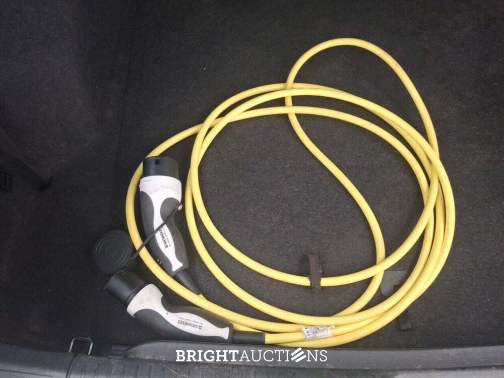 Volkswagen ID.4 Pro 77 kWh 204pk 2022 (Origineel-NL), P-499-JL
