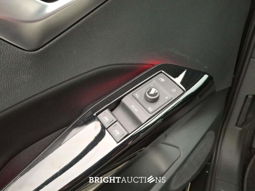 Volkswagen Id.3 First PLUS 58 kWh 204pk 2020 (Origineel-NL), J-502-XL