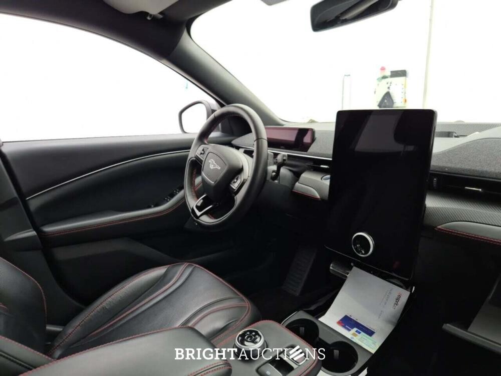Ford Mustang Mach-E AWD 75 kWh 269pk 2021 (Origineel-NL), N-156-VG