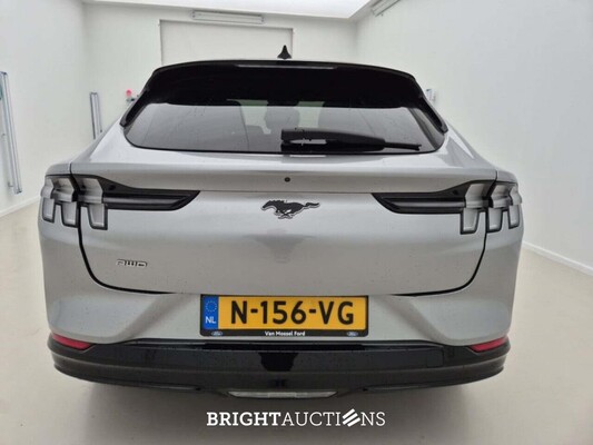 Ford Mustang Mach-E AWD 75 kWh 269pk 2021 (Origineel-NL), N-156-VG