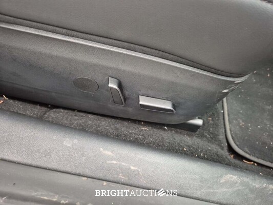 Tesla Model 3 Long Range Dual Motor AWD 258pk 2023