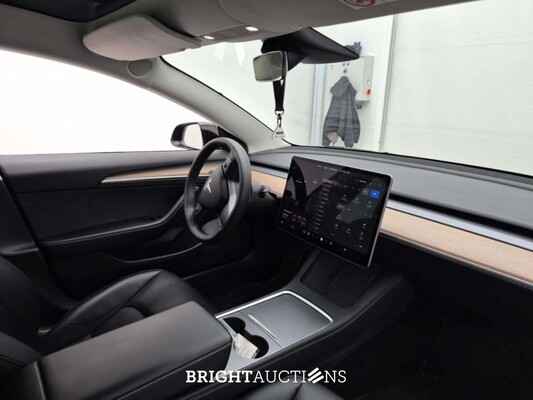 Tesla Model 3 Long Range Dual Motor AWD 258pk 2023